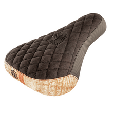 Load image into Gallery viewer, Colony Wallwork Seat