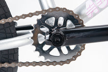 Load image into Gallery viewer, Academy Inspire 18" Complete Bike  18.0" TT Silver/Black