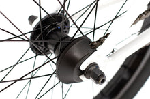 Load image into Gallery viewer, Colony Sweet Tooth 20.7″ Complete Bike