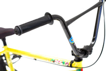 Load image into Gallery viewer, Colony Sweet Tooth 20.7″ Complete Bike