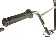 Load image into Gallery viewer, Colony Eclipse 26" Complete Bike