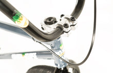 Load image into Gallery viewer, Colony Eclipse 26" Complete Bike