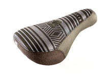 Load image into Gallery viewer, Colony Fat Size Paterico Fallico Signature