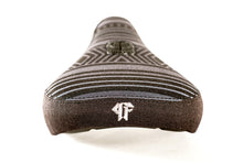 Load image into Gallery viewer, Colony Fat Size Paterico Fallico Signature